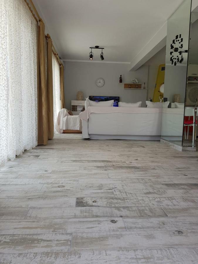 Maison d'hôtes Nautilus à Nea Iraklitsa Extérieur photo