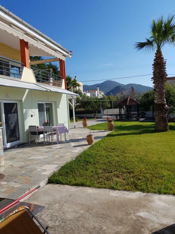 Maison d'hôtes Nautilus à Nea Iraklitsa Extérieur photo